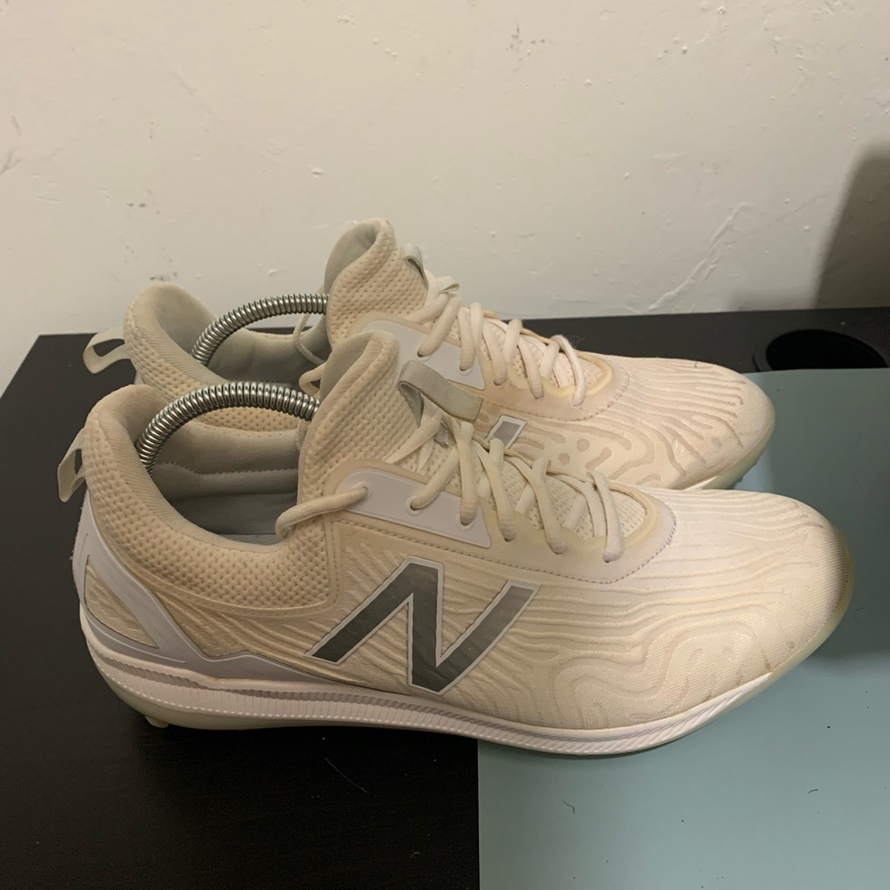 New Balance Men's COMPV2 Baseball Cleats